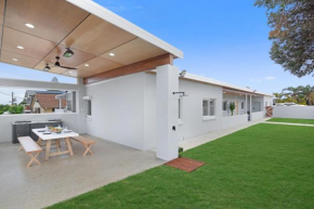The Elements I Beach House I Sleeps 16 I